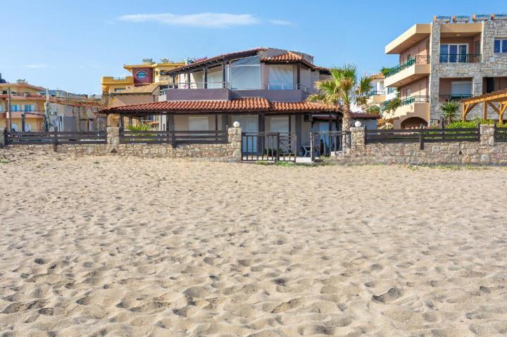 Dionysiasea 1 - Cozy Escape Steps From The Beach! Gazi Экстерьер фото